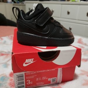 Black Nike infant